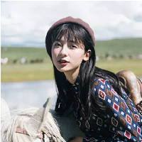 四野无人怕什么凌晨. 原来暗恋就是一出哑剧