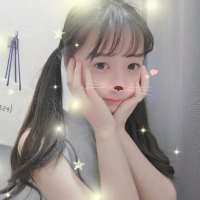 ... 下雪了，先是小朵小朵