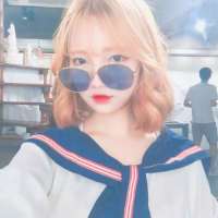 ... 下雪了，先是小朵小朵