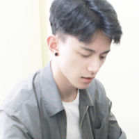 你在意什么 什么就会折磨你 回不到的过去，没人懂