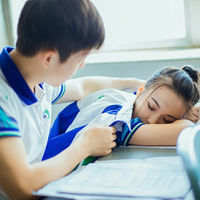 任何相遇我都不会嫌太晚 只要是对的人就行 我已经好久好久不听情