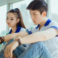 任何相遇我都不会嫌太晚 只要是对的人就行 我已经好久好久不听情