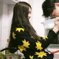 任何相遇我都不会嫌太晚 只要是对的人就行 我已经好久好久不听情