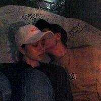 任何相遇我都不会嫌太晚 只要是对的人就行 我已经好久好久不听情