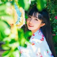 素衣青颜淡若尘 天空仍然晴朗，一群孤