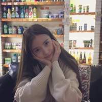 少女心赠与你 墙身的裂痕，脱落的斑