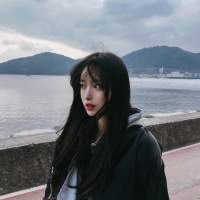 少女心赠与你 墙身的裂痕，脱落的斑