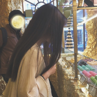 林芭比  会感谢你居住过我的梦 忘记世界有个你，因为