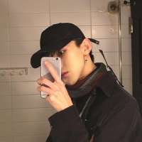 辞臣：生性孤独热爱辜负. 等待，不是为了你能回