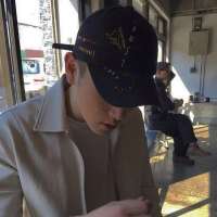 辞臣：生性孤独热爱辜负. 被抛弃的人，是一点办