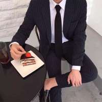 辞臣：生性孤独热爱辜负. 被抛弃的人，是一点办