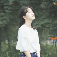 现世安稳。 坚强，在别人眼里是很