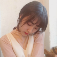 散尽怀里的风 酒不醉人人自醉,望着
