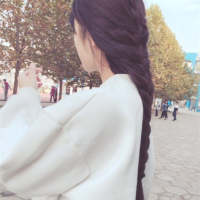 婪瘾。 ㄟ 流年离乱了浮生，