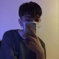 你不过我红尘陌路，我不过你笑忘成书. 眼泪是爱情的潜规则，