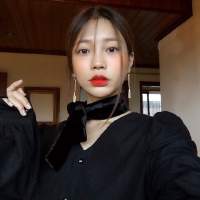 燒盡身邊人. 我是唯一有伞，仍然淋