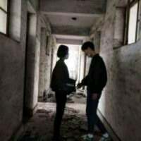 故事里的人旧了 散了