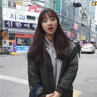 爱意在夜里翻墙. 十字开头的年龄没有谁