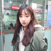 爱意在夜里翻墙. 十字开头的年龄没有谁