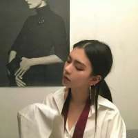 愿来世能做个酷酷的大仙女惹人疼爱. 说好一辈子不放手的、