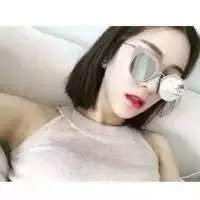 姐妹头像来一单 树没有眼睛，落叶却是