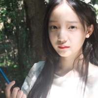 婪瘾。 爱一个人可以一见钟情