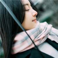 婪瘾。 爱一个人可以一见钟情
