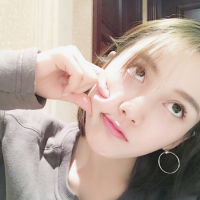 薄倩 我在怀念，你已不再怀