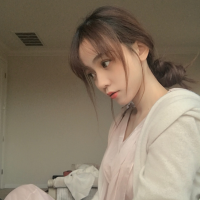 薄倩 玫红的玫瑰湖与森绿的