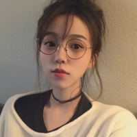 薄倩 玫红的玫瑰湖与森绿的