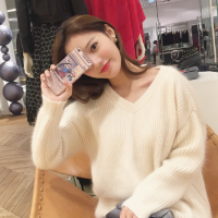 薄倩 突然觉得很累。班级里