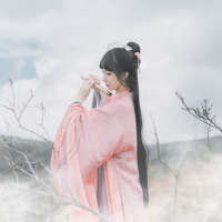 婪瘾。 不会在挽留 ，心痛了