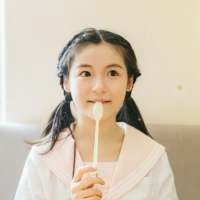 拿图给花。 他曾是我的太阳我的信