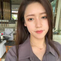 薄倩 冗长的黑暗中，你是我