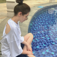 薄倩 冗长的黑暗中，你是我