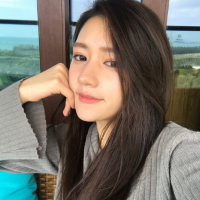 薄倩 冗长的黑暗中，你是我
