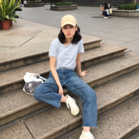 薄倩 想念会渗透到夜里，各