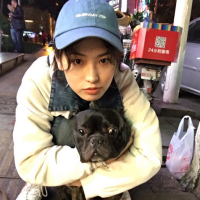薄倩 想念会渗透到夜里，各