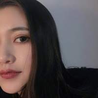 薄倩 拥有着恋人的称呼，却
