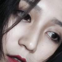 薄倩 拥有着恋人的称呼，却