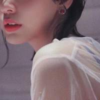 薄倩 拥有着恋人的称呼，却