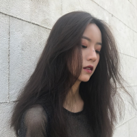 薄倩 拥有着恋人的称呼，却
