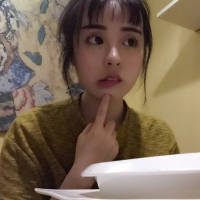 何以解忧唯有暴富. 你可不可以低次头，回