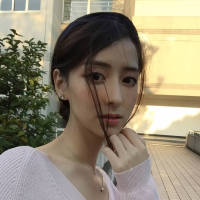 何以解忧唯有暴富. 把星星熬成糖浆，蘸一