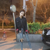 薄倩 爱与爱过，只差一个字