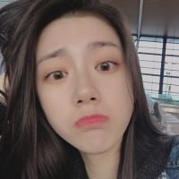 薄倩 爱与爱过，只差一个字