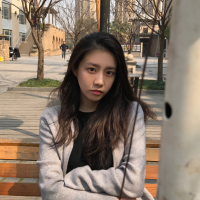 薄倩 爱与爱过，只差一个字
