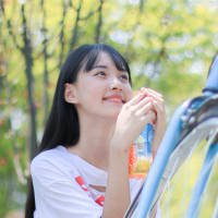 野心要有少女心也不差. 你总是在一个人安静的