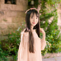 野心要有少女心也不差. 你总是在一个人安静的