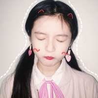 爱人先爱己 择人先问心 我生来孤独，热闹全靠